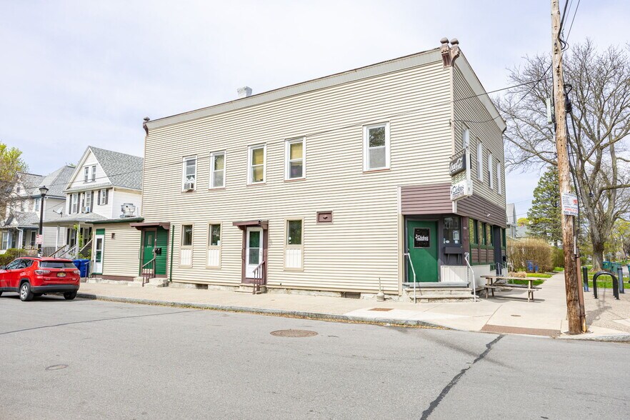 More Photos Of 789-791 Meigs St, Rochester Apartments For Sale