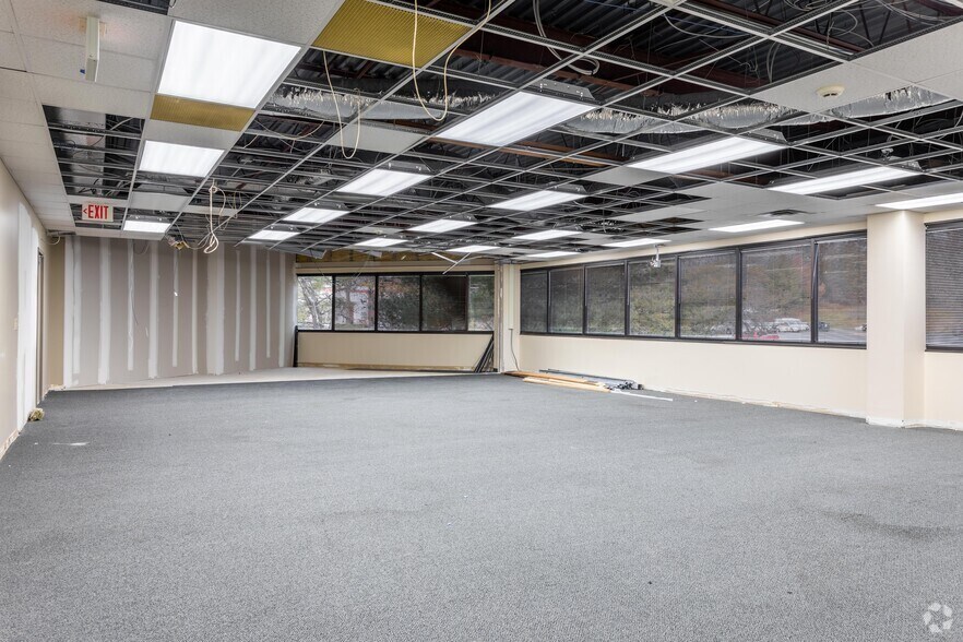 Photo of 2nd Floor Ste 1 Summit