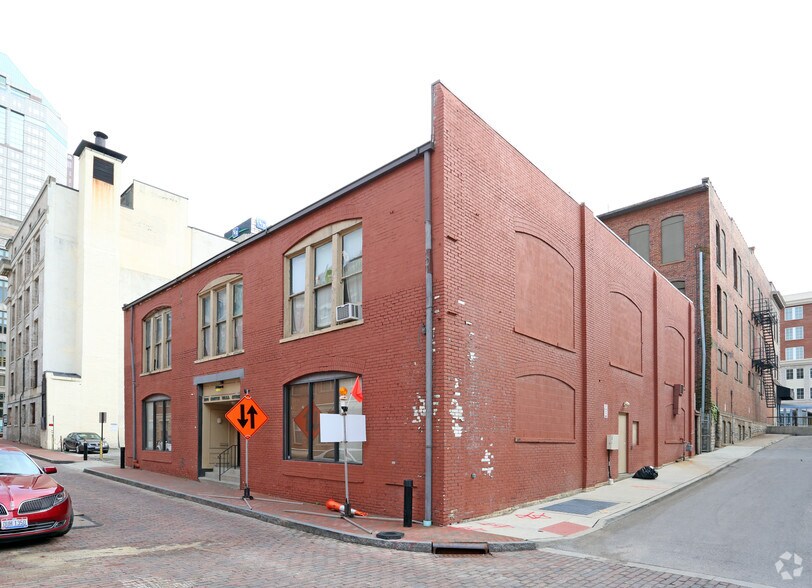 More Photos Of , Columbus Unknown For Sale