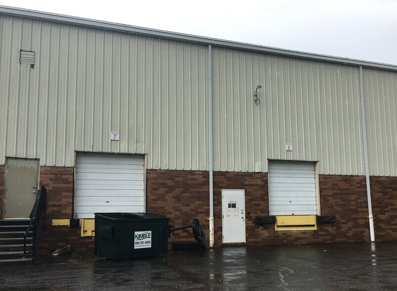 More Photos Of 4250-4276 Strausser St NW, Canton Warehouse For Lease