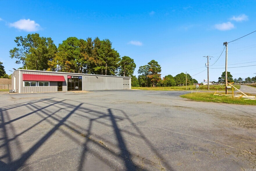 More Photos Of 207 Campbell Dr, Beebe Flex For Sale