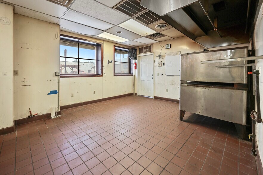 More Photos Of 105 1st St W, Milaca Multifamily For Sale