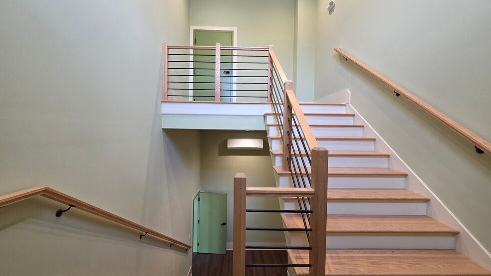 More Photos Of 3663 Southland Dr, Flowery Branch Warehouse For Sale