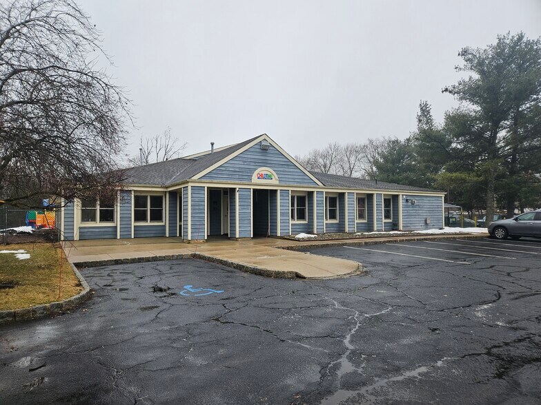 More Photos Of 43 Barley Sheaf Rd, Flemington Daycare Center For Sale