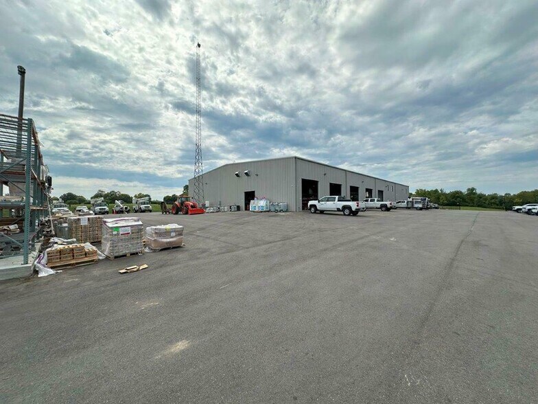 More Photos Of 3 Hoop Dr, Walton Industrial For Sale