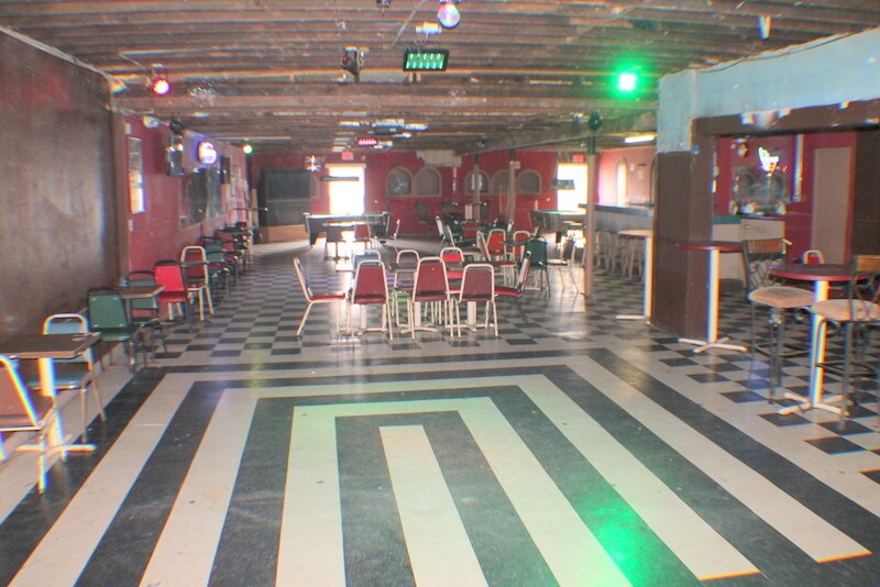 More Photos Of 6919 Lyons Ave, Houston Storefront Retail Office For Lease