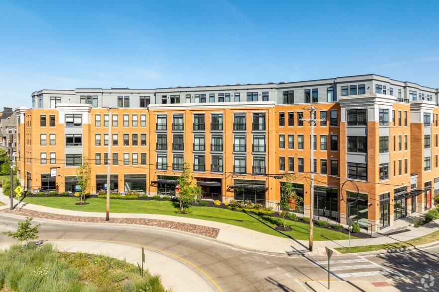 More Photos Of 2800 Franklin Blvd, Cleveland Apartments For Lease