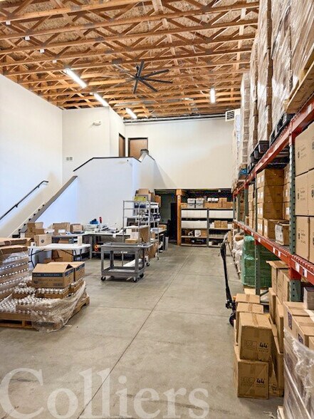 More Photos Of 1976 E Franklin Rd, Meridian Warehouse For Lease