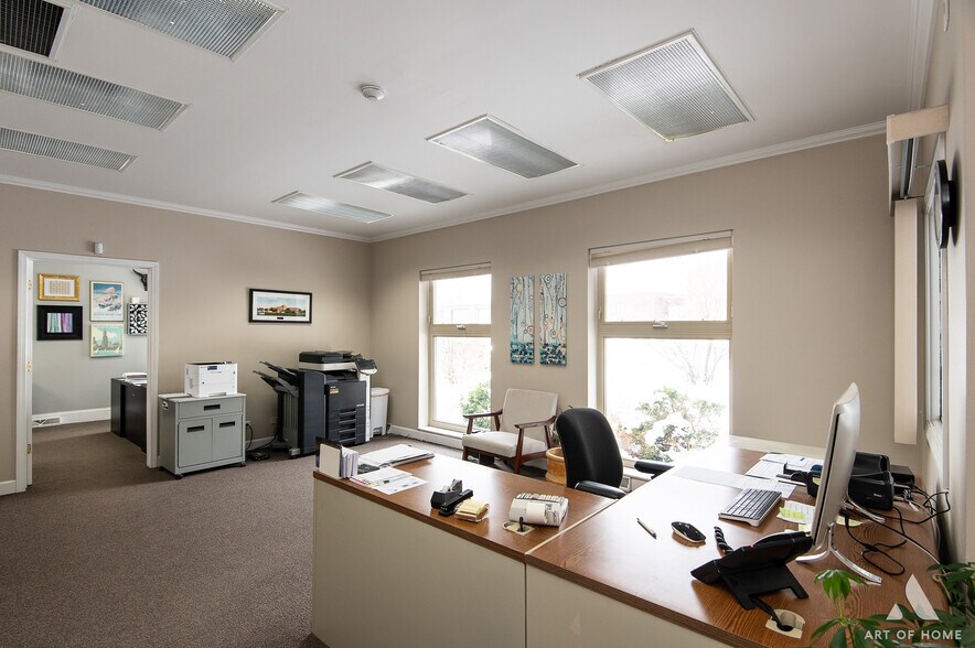 More Photos Of 1021 Maryland Ave, Dolton Manufacturing For Sale