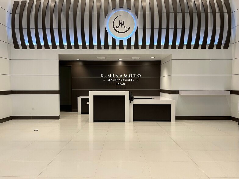 More Photos Of 21712 Hawthorne Blvd, Torrance General Retail For Lease