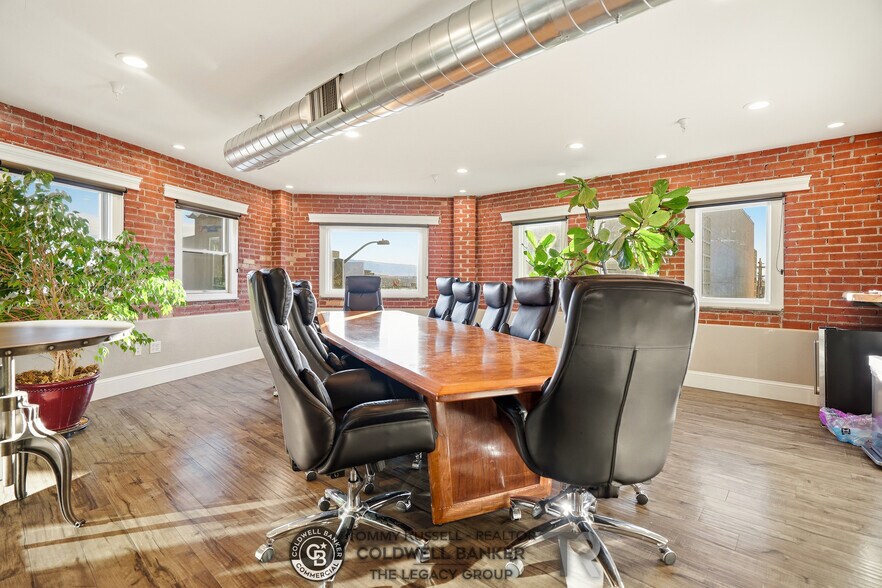 More Photos Of 259 S Center St, Casper Office For Sale