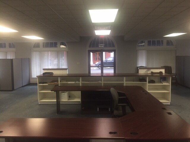More Photos Of 1112 Church St, Lynchburg Office For Sale