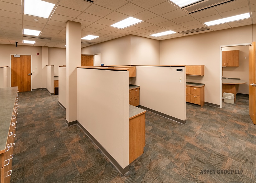 More Photos Of 1310 E Main Ave, Bismarck Medical For Lease