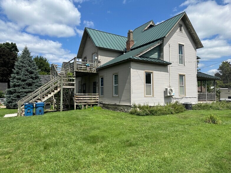 More Photos Of 330 S Grand St, Schoolcraft Multifamily For Sale