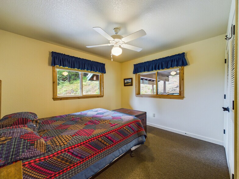 More Photos Of 10 Estabrook, Trinity Center Land For Sale