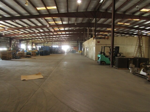 More Photos Of 5820 Millenium, Harlingen Warehouse For Lease