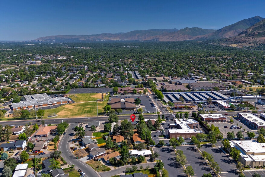 More Photos Of 2194 E Fort Union Blvd, Salt Lake City Freestanding For Sale