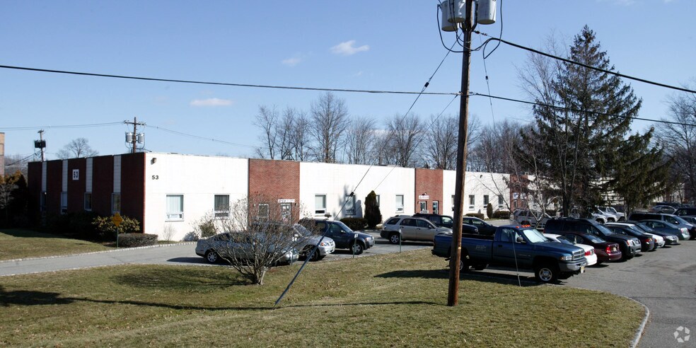 More Photos Of 53 S Jefferson Rd, Whippany Light Distribution For Lease