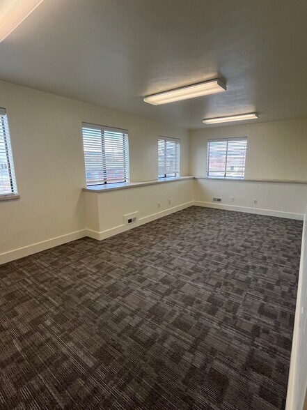 More Photos Of 60 E 100 N, Vernal Office For Lease