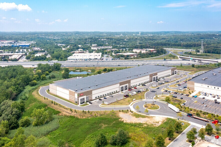 More Photos Of 5301 Nottingham Dr, White Marsh Warehouse For Lease