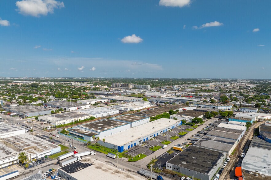 More Photos Of 7100 NW 36th Ave, Miami Warehouse For Lease