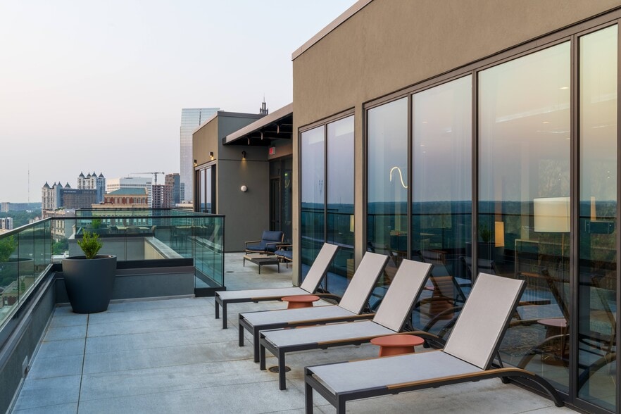 More Photos Of 1441 Peachtree St, Atlanta Apartments For Lease