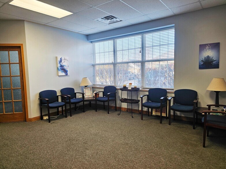 More Photos Of 11520 W 183rd St, Orland Park Medical For Sale