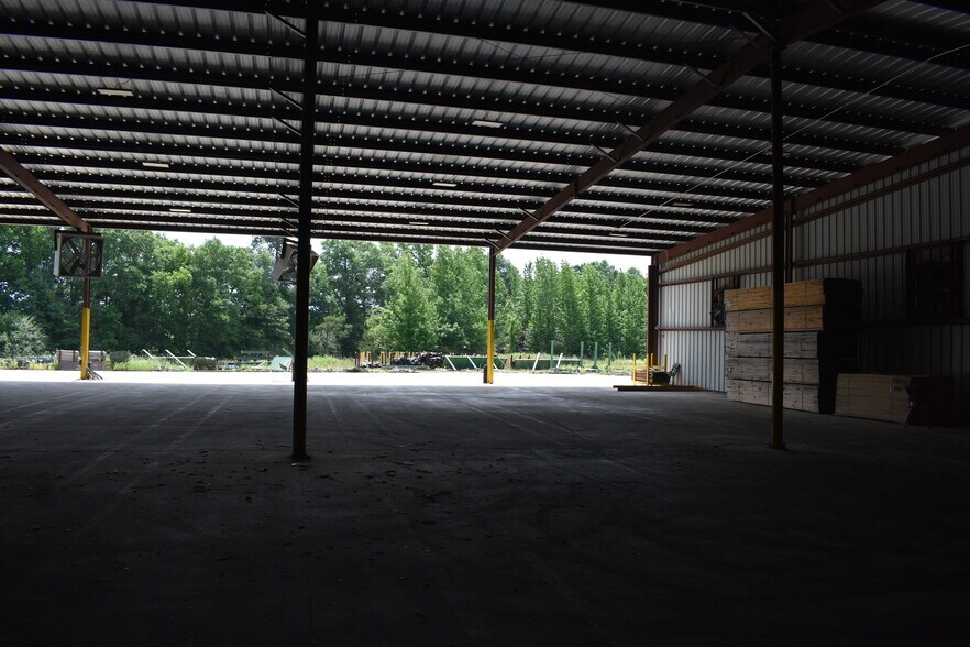 More Photos Of 79 Pioneer Ln, Selma Industrial For Sale