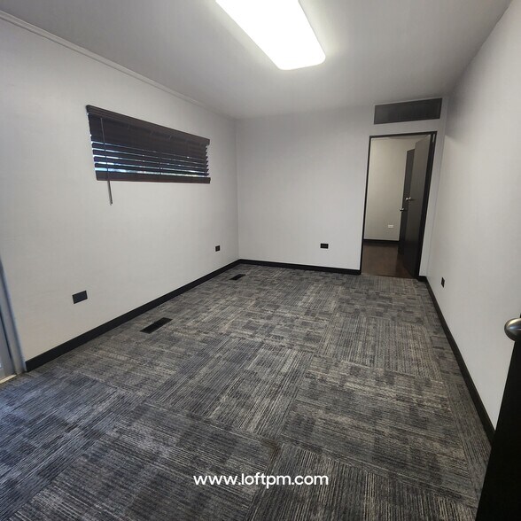 More Photos Of 372 SW 1st Ave, Ontario Office Residential For Lease