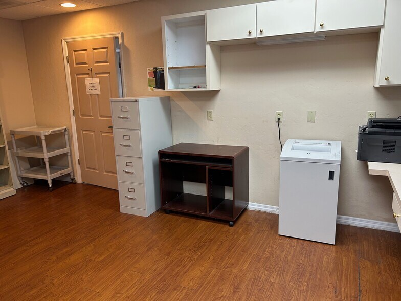 More Photos Of 1283 SW Sr-47, Lake City Medical For Lease