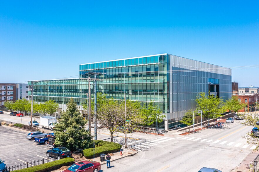 Primary Photo Of 300 Wyandotte St, Kansas City Office For Lease