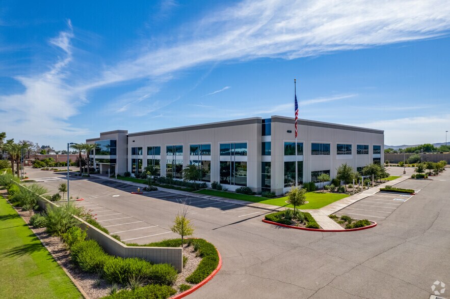 More Photos Of 4039 E Raymond St, Phoenix Office For Lease