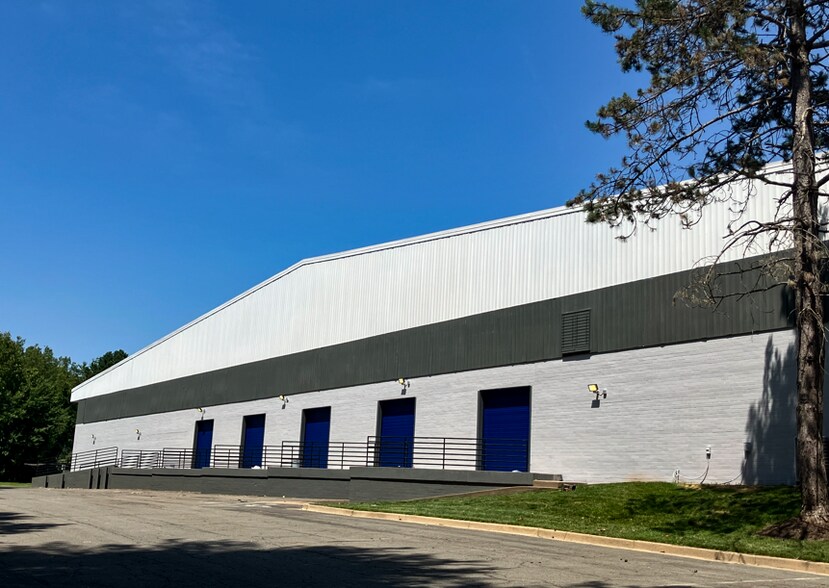 More Photos Of 7700-7730 Southern Dr, Springfield Warehouse For Lease