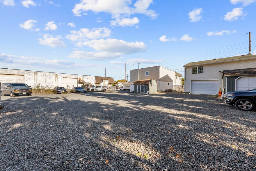 More Photos Of , Keyport Unknown For Sale