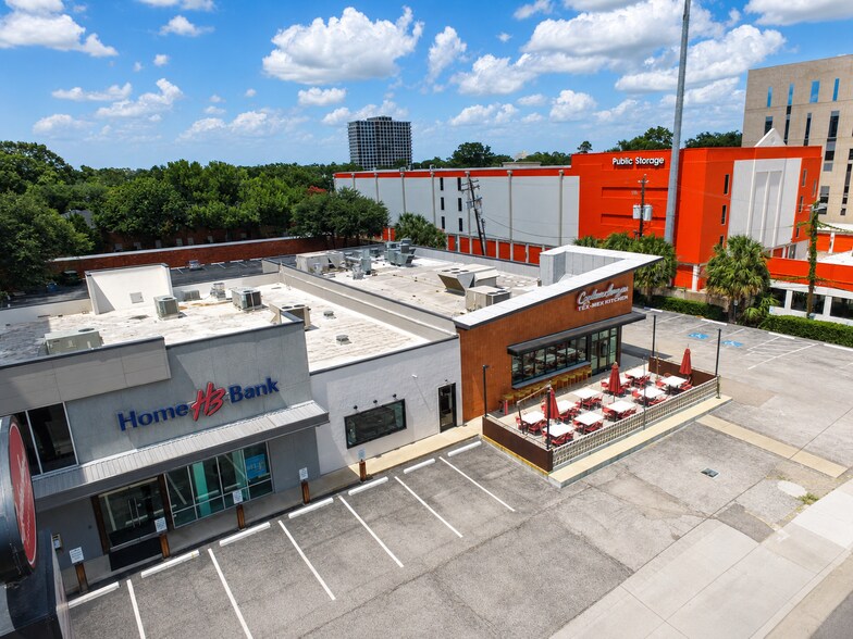 More Photos Of 3734-3740 Westheimer Rd, Houston Freestanding For Sale