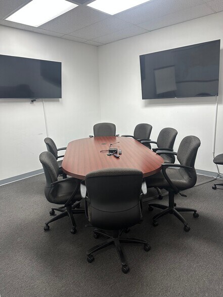 More Photos Of 13790-13798 NW 4th St, Sunrise Loft Creative Space For Lease