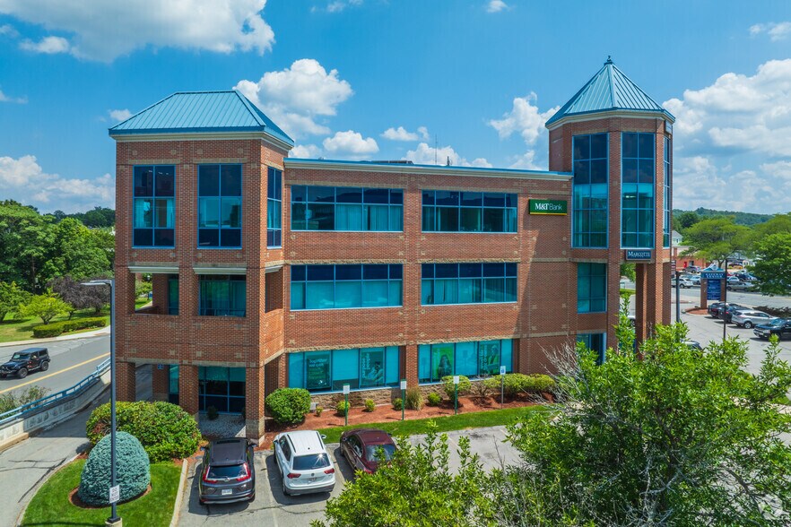 More Photos Of 10 George St, Lowell Medical For Lease