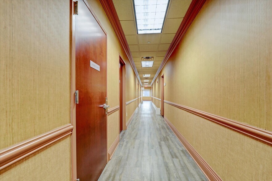 More Photos Of 176 US Highway 9, Englishtown Office For Lease