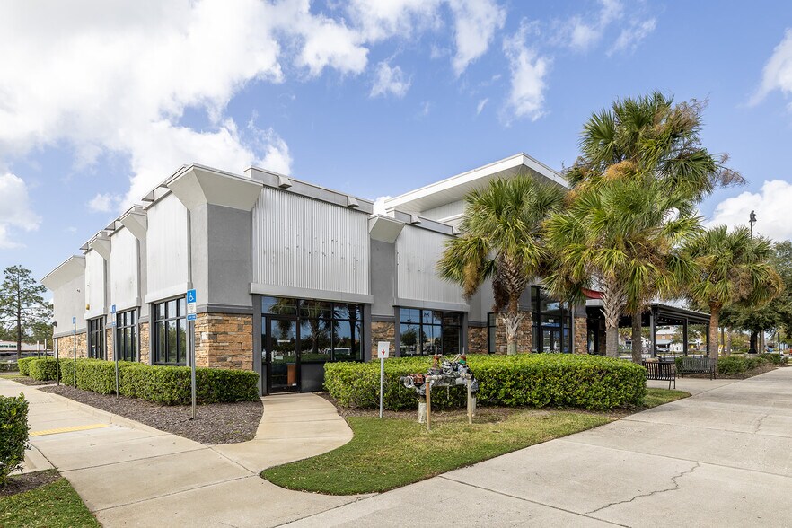 More Photos Of 13070 City Station Dr, Jacksonville Restaurant For Sale
