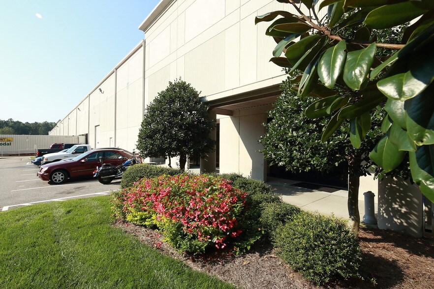 More Photos Of 5104 Chin Page Rd, Durham Warehouse For Lease