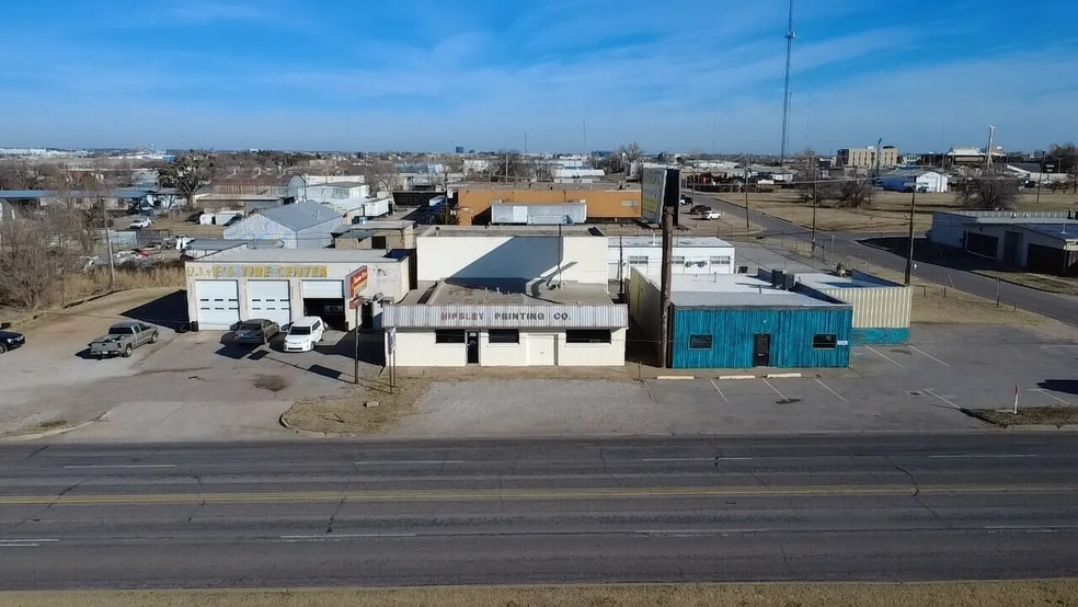 More Photos Of 313 NE 36th St, Oklahoma City Manufacturing For Sale