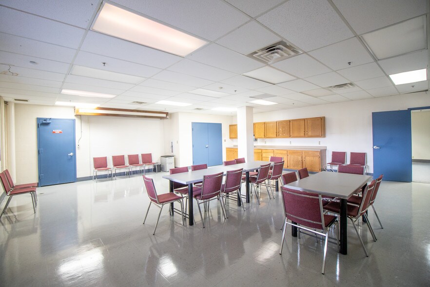 More Photos Of 347 W Main St, Clarksburg Office For Sale