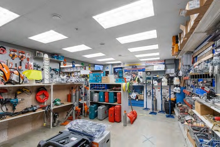 More Photos Of 275 Okanagan Av E, Penticton Industrial For Sale