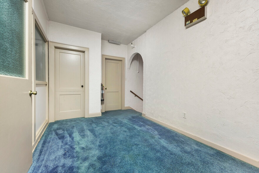 More Photos Of 1300 Lane ave, Natrona Heights Specialty For Sale