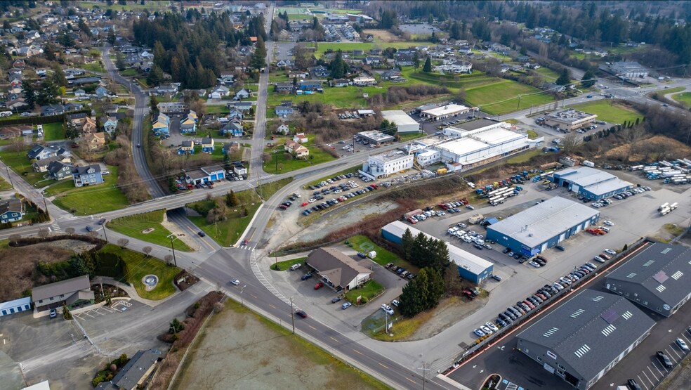 More Photos Of 8500 Cedarhome Dr, Stanwood Veterinarian Kennel For Sale