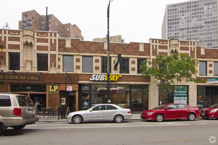 More Photos Of 2417-2433 N Clark St, Chicago General Retail For Lease