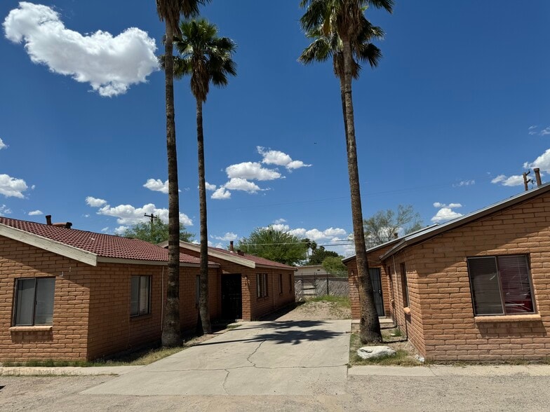 More Photos Of 238 W Navajo Rd, Tucson Apartments For Sale