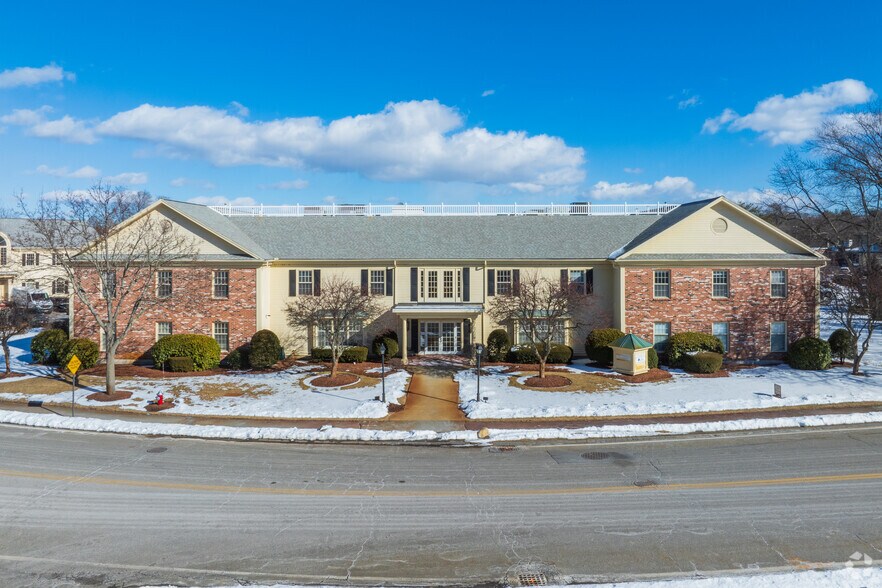 More Photos Of 1 Meeting House Rd, Chelmsford Office For Sale