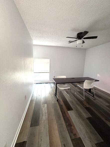 More Photos Of 722 E Wheatland Rd, Duncanville Office For Sale