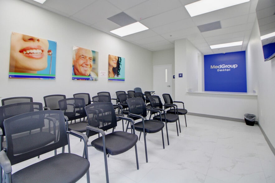 More Photos Of 304 N Krome Ave, Homestead Medical For Lease